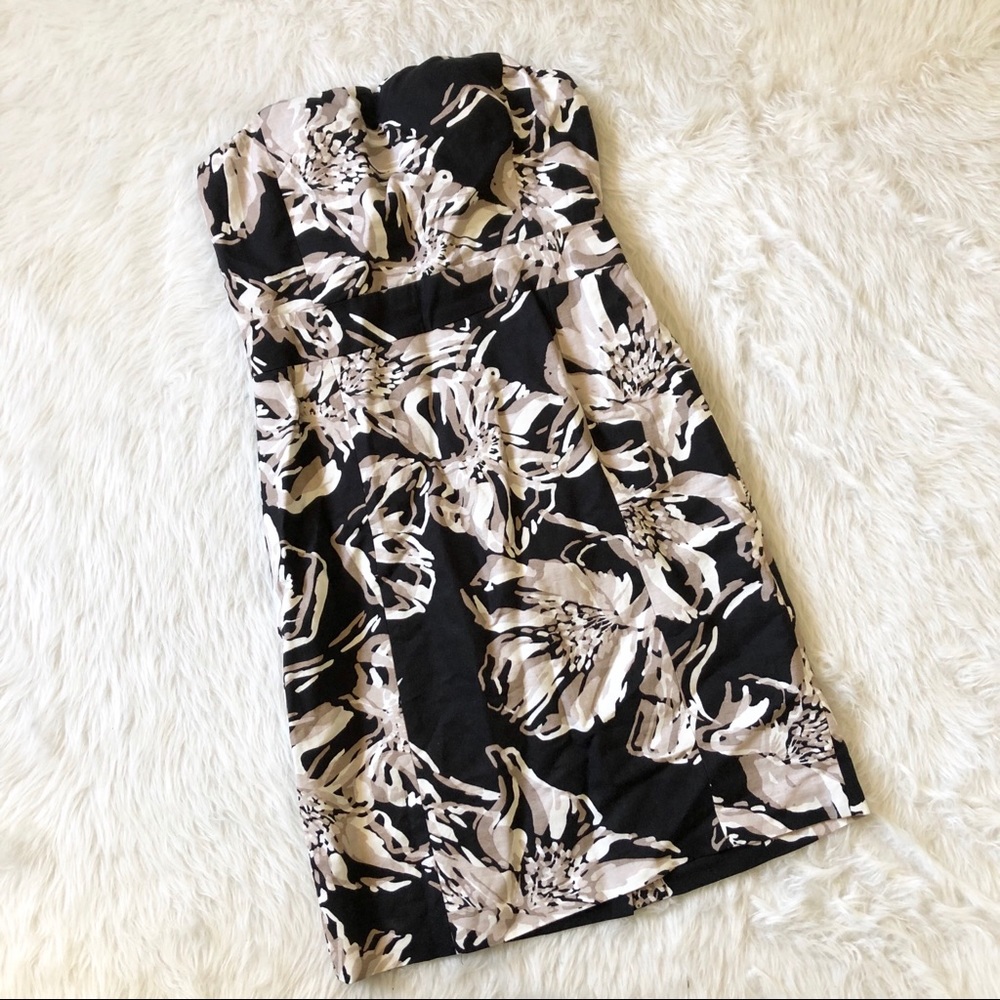 BANANA REPUBLIC | Black & Tan Oversized Floral Neutral Strapless Cocktail Dress
